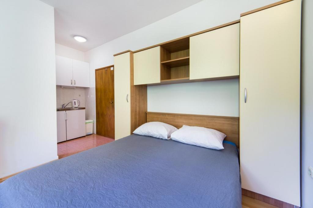 Apartments Slavena Carnac Ngoại thất bức ảnh
