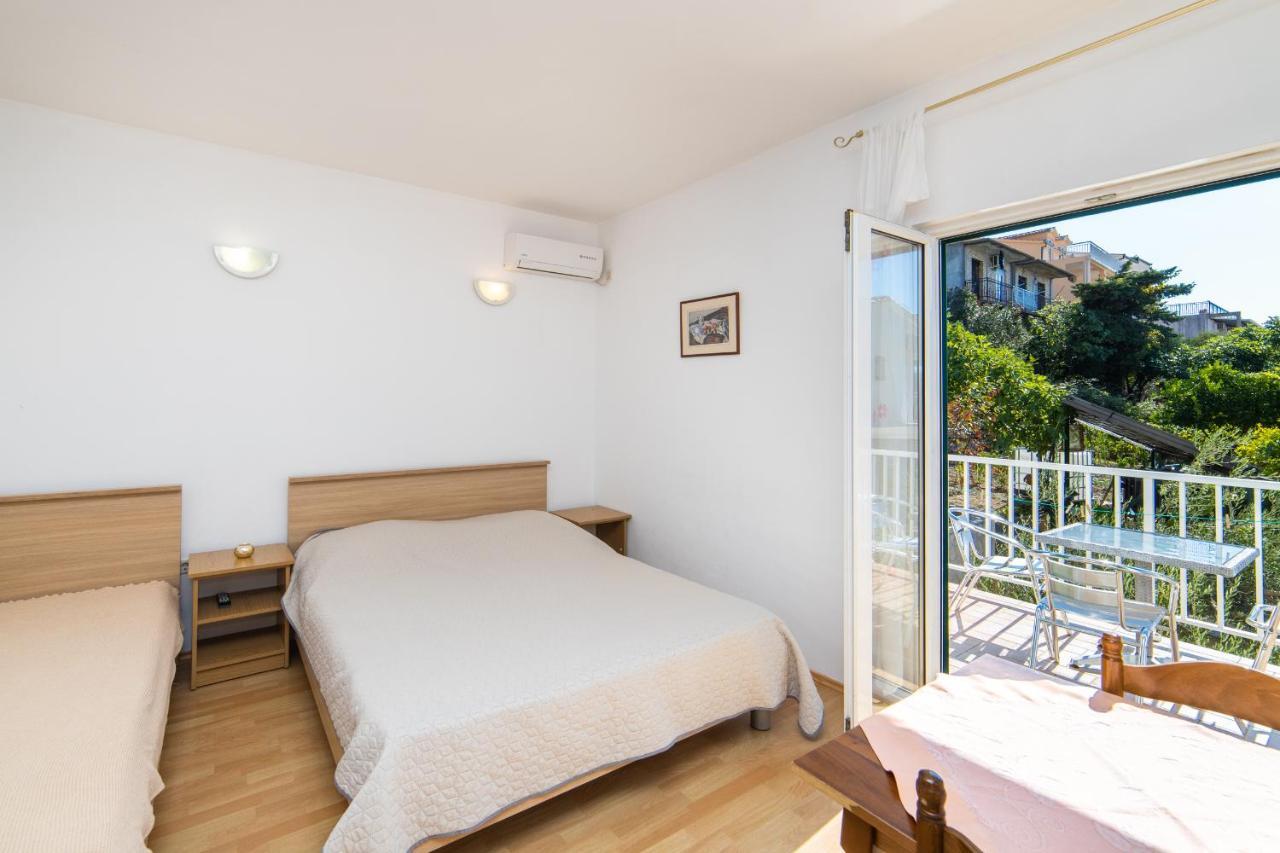 Apartments Slavena Carnac Ngoại thất bức ảnh