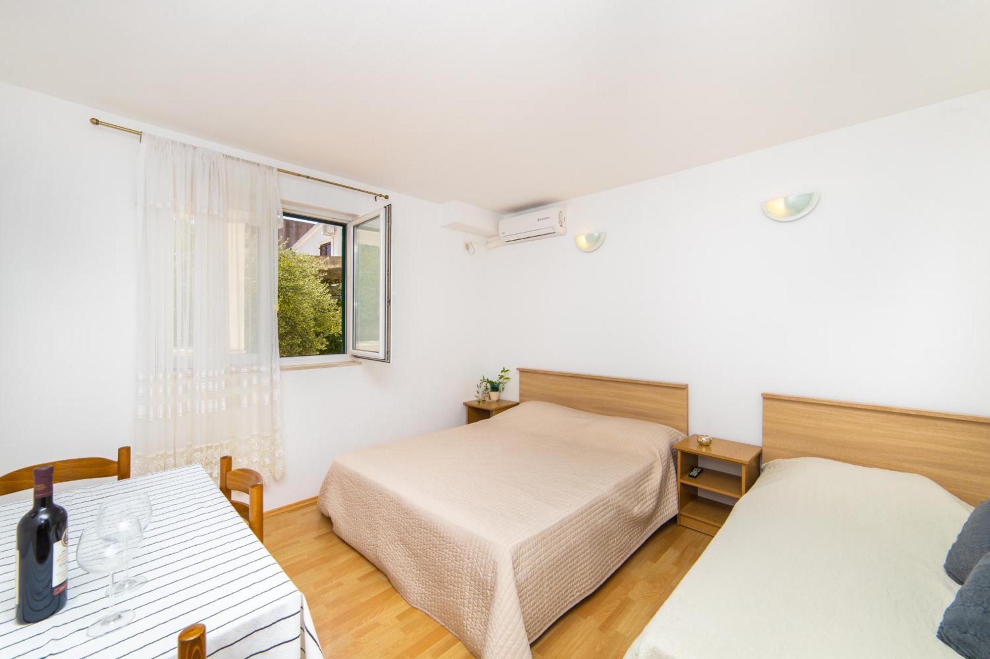 Apartments Slavena Carnac Ngoại thất bức ảnh